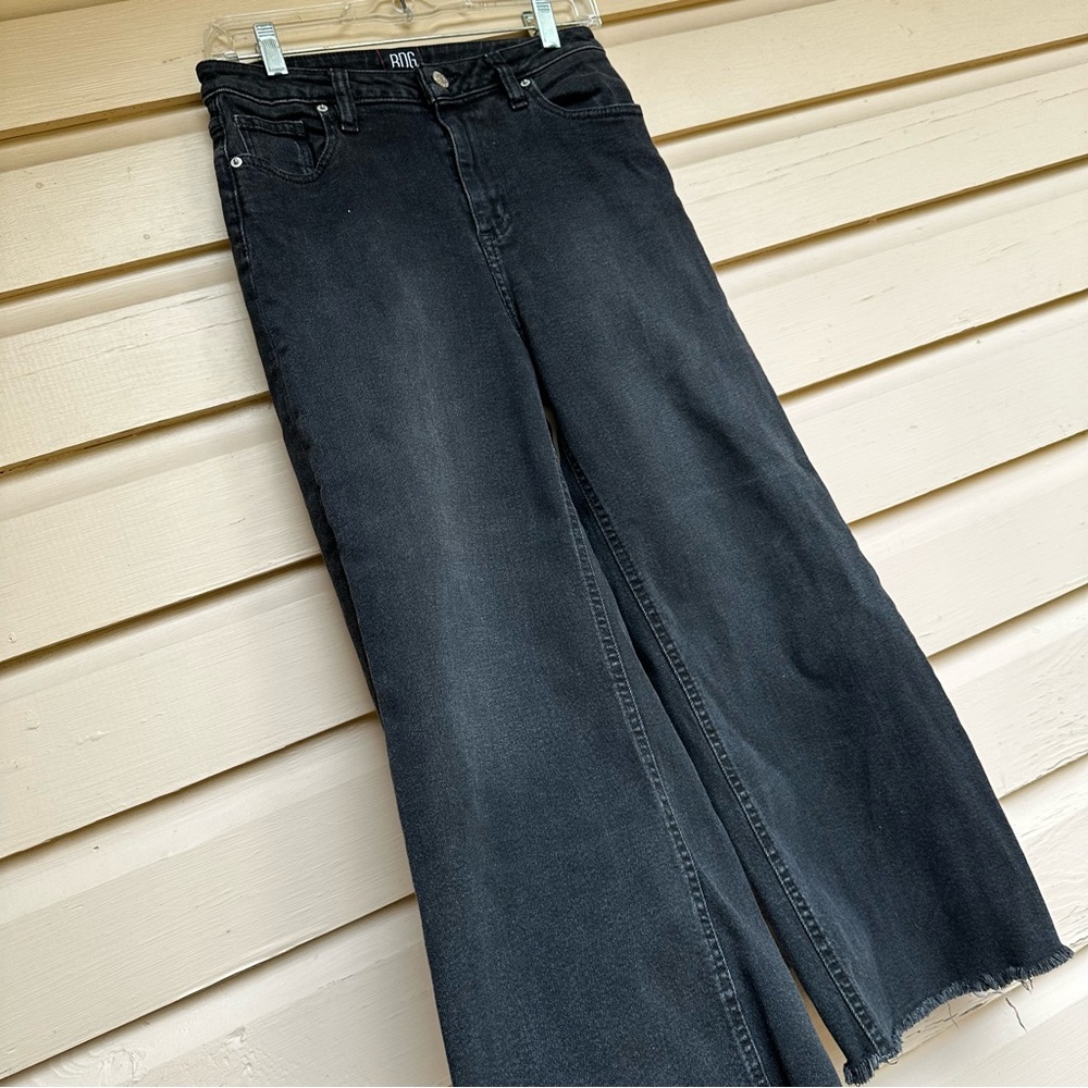 BDG Urban Outfitters High Rise Wide Leg Jeans Black Denim 27 Raw Hem